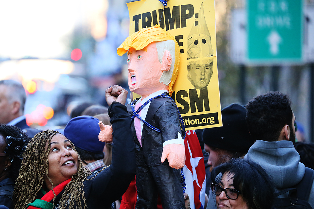 trump-demo-11-mini-x1050